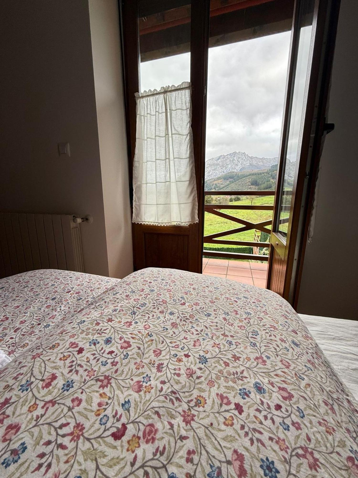 Chalet Turistico La Jenduda Ojedo Buitenkant foto